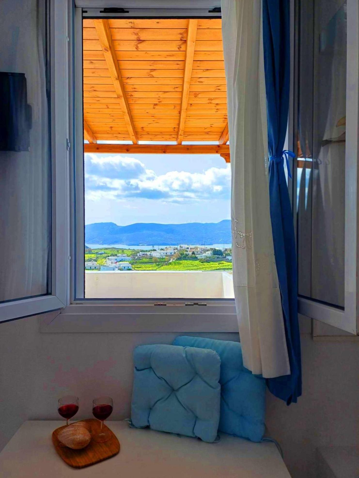 Georgia Rooms Milos Plaka  Екстер'єр фото