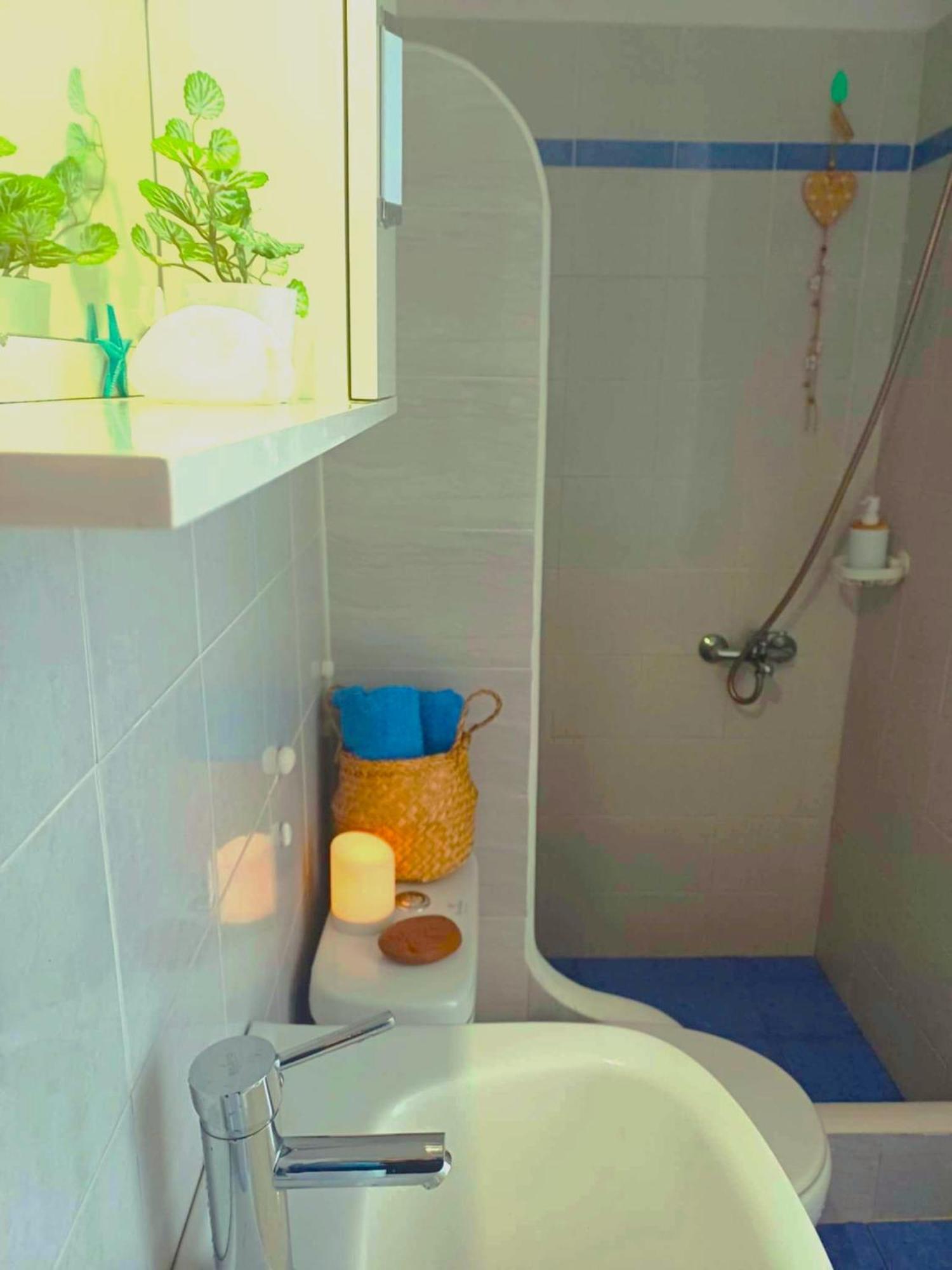 Georgia Rooms Milos Plaka  Екстер'єр фото